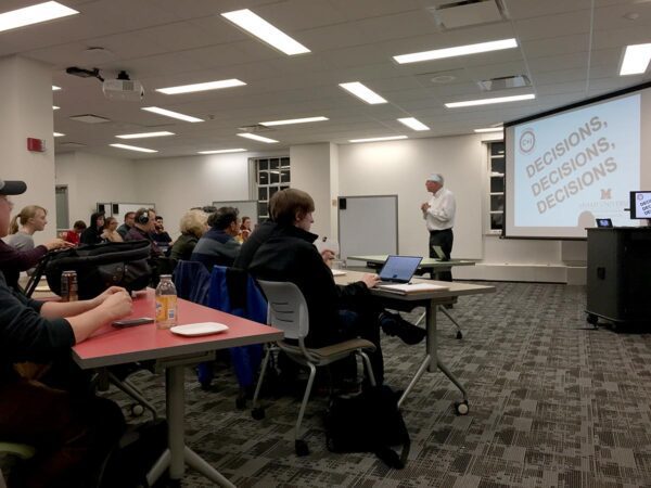 Presenting Progress at Discovery Café